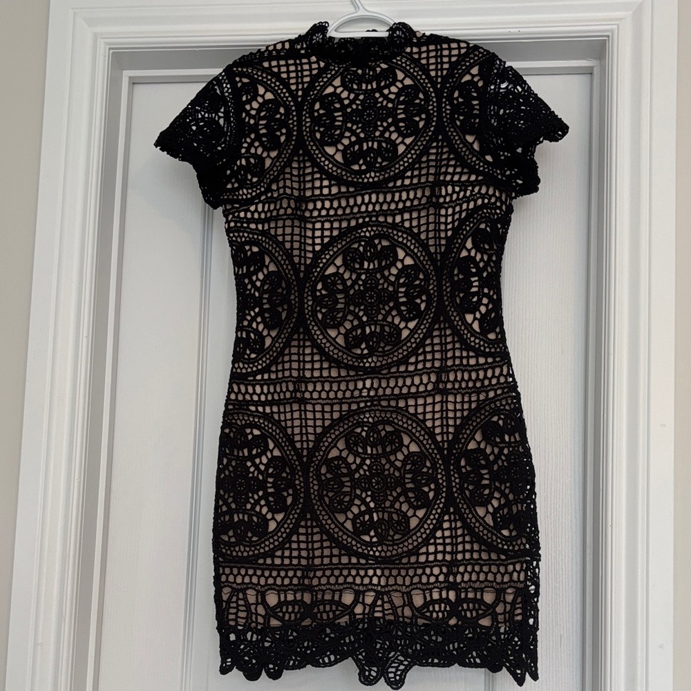 Elegant Black Lace Dress